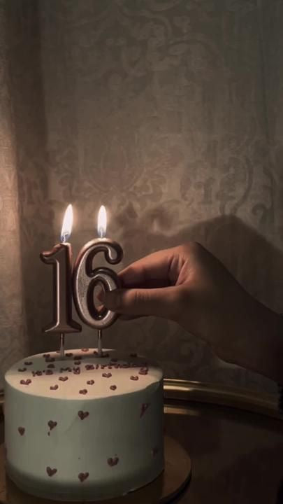 NUMBER CANDLES