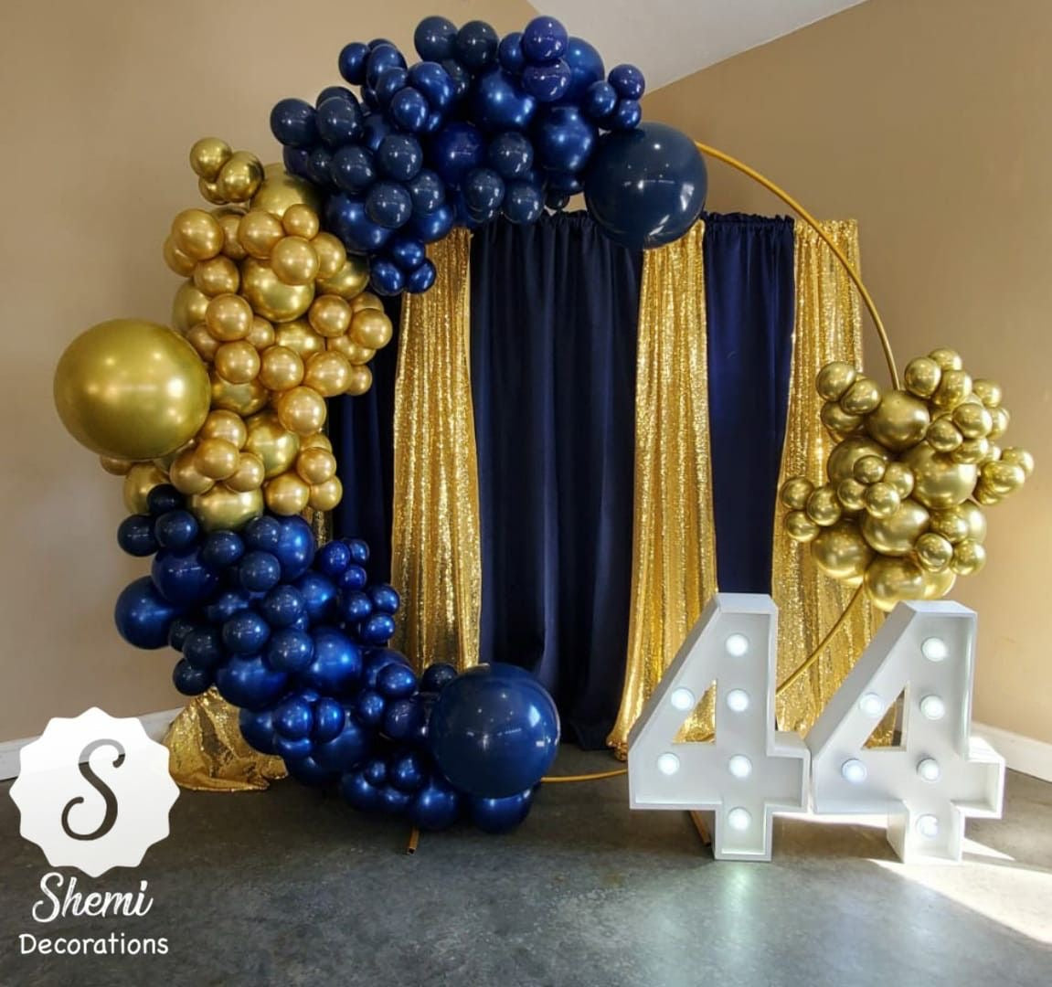 ARCH METAL STAND
